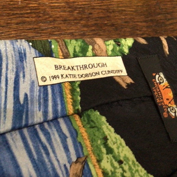 Breakthrough  1999 by Katie Dobson Cundiff bass tie. - Picture 3 of 5